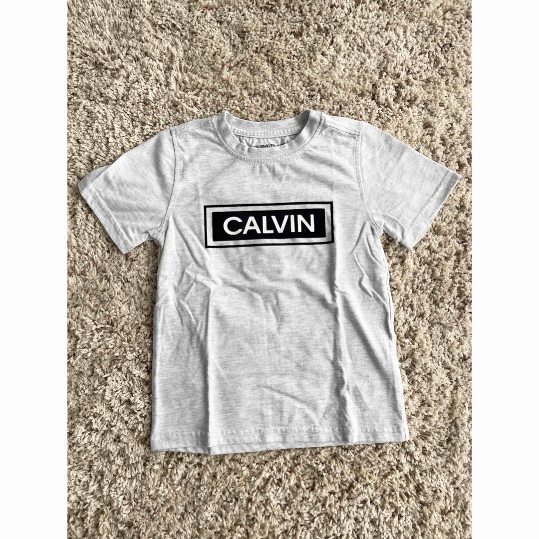 Calvin Klein(カルバンクライン)のCalvin Klein ボーイズ　夏服セット キッズ/ベビー/マタニティのキッズ服男の子用(90cm~)(Tシャツ/カットソー)の商品写真