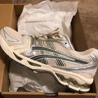 アシックス(asics)の未着用　asics   GEL-KAYANO 14  24.5cm(スニーカー)