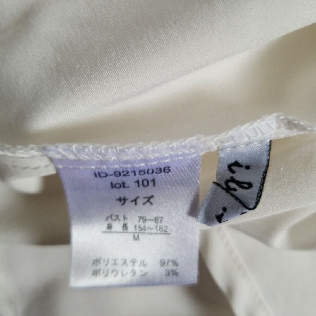 レディース　シャツ　ブラウス　ホワイト　Mサイズ レディースのトップス(シャツ/ブラウス(半袖/袖なし))の商品写真