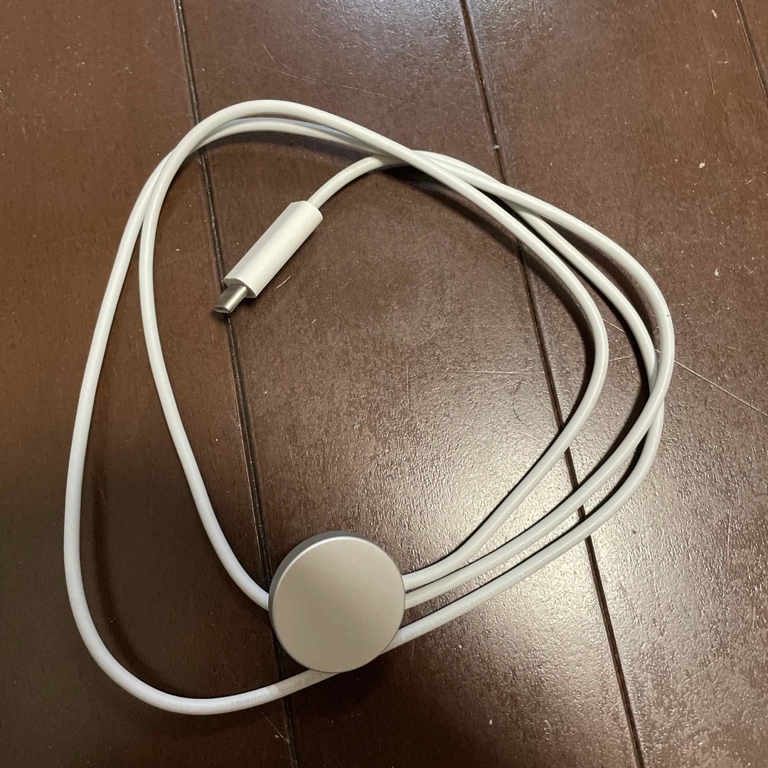 Apple(アップル)のApple Watch充電コード スマホ/家電/カメラのスマホアクセサリー(その他)の商品写真