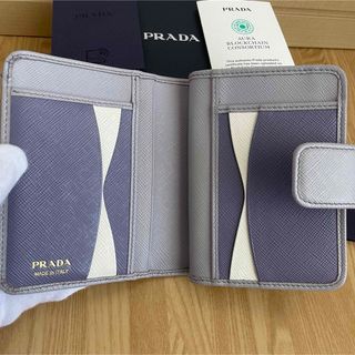 プラダ(PRADA)の新作 132000円　極美品　PRADA プラダ　マルチカラー　二つ折り財布　紫(財布)