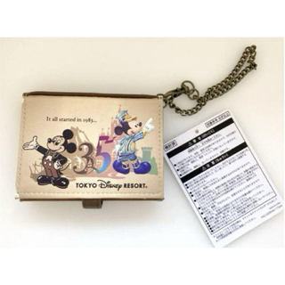 ディズニー(Disney)の東京ディズニーランド 35周年 ミッキーマウス　パスケース(キャラクターグッズ)