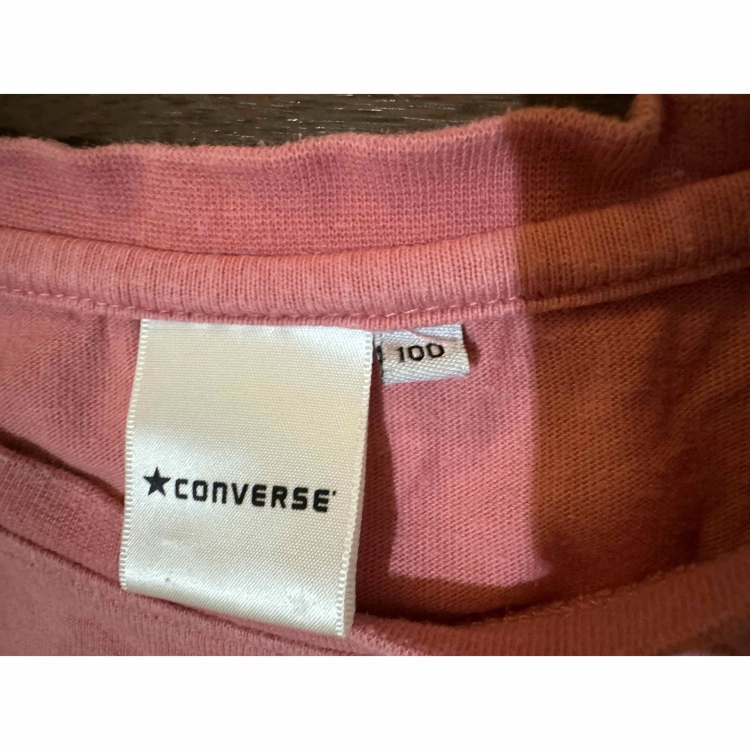 CONVERSE(コンバース)のコンバース　Tシャツ、アプレクルール　ジーンズパンツ　　⑥ キッズ/ベビー/マタニティのキッズ服女の子用(90cm~)(Tシャツ/カットソー)の商品写真