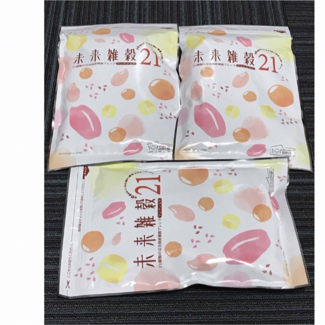 味源(アジゲン)の未来雑穀21種類の国産雑穀ブレンドマンナン入☆400g☆3袋☆新品未開封☆味源 食品/飲料/酒の食品(米/穀物)の商品写真