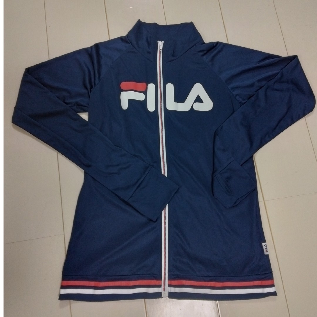 FILA(フィラ)のFILA　ラッシュガード　長袖　フルジップ　L レディースのトップス(Tシャツ(長袖/七分))の商品写真