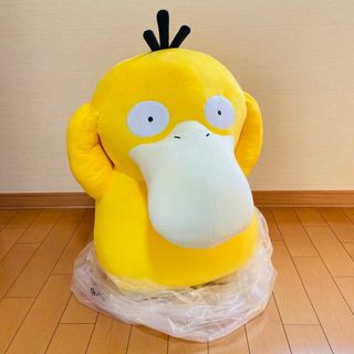 ポケモンセンター　限定　等身大　コダック(ぬいぐるみ)