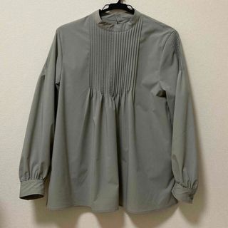 ユナイテッドアローズグリーンレーベルリラクシング(UNITED ARROWS green label relaxing)のグリーンレーベルリラクシング　ピンタックブラウス　オリーブ(シャツ/ブラウス(長袖/七分))