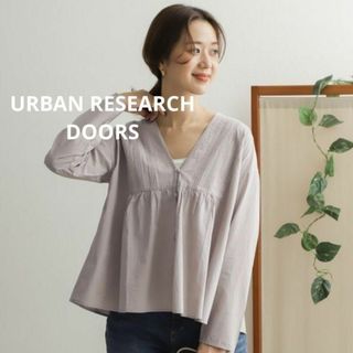 アーバンリサーチドアーズ(URBAN RESEARCH DOORS)のURBAN RESEARCH DOORS ピンタック ヨークブラウス コットン(シャツ/ブラウス(長袖/七分))