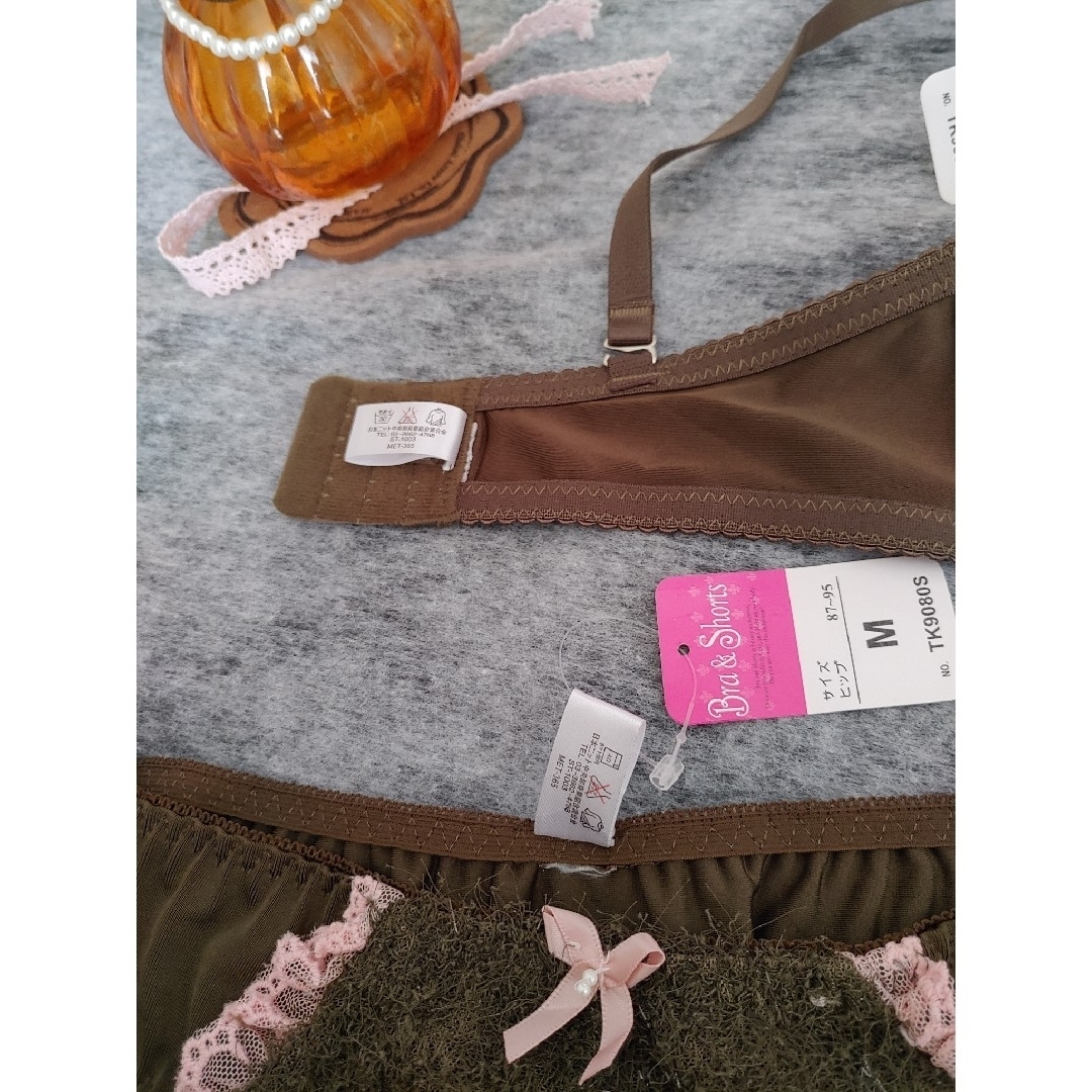新品　bra & shorts 　B75/M レディースの下着/アンダーウェア(ブラ&ショーツセット)の商品写真