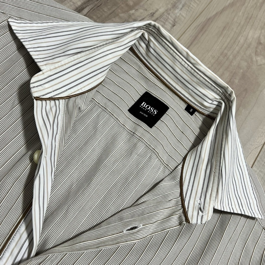 HUGO BOSS(ヒューゴボス)のヒューゴボス/HUGO BOSS ストライプ柄 長袖シャツ Sサイズ 約3万円 メンズのトップス(Tシャツ/カットソー(七分/長袖))の商品写真