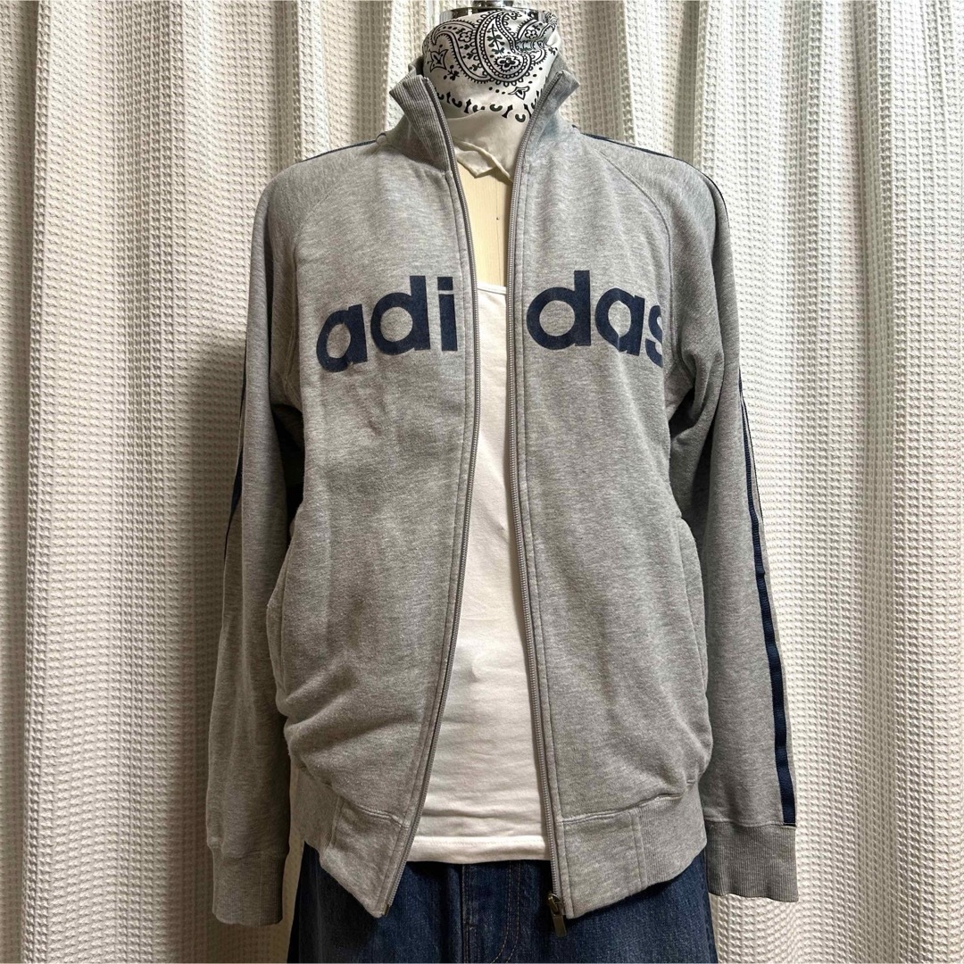 adidas(アディダス)の美品!!★adidasアディダス★フルジップ スタンド パーカー3stripes レディースのトップス(パーカー)の商品写真