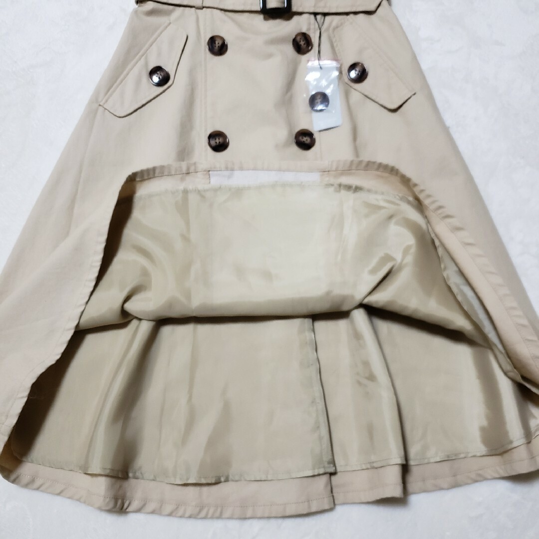 CECIL McBEE(セシルマクビー)の新品　セシルマクビー　フレアスカート　Aライン　飾りボタン　ハイウエスト　Ｓ レディースのスカート(ロングスカート)の商品写真