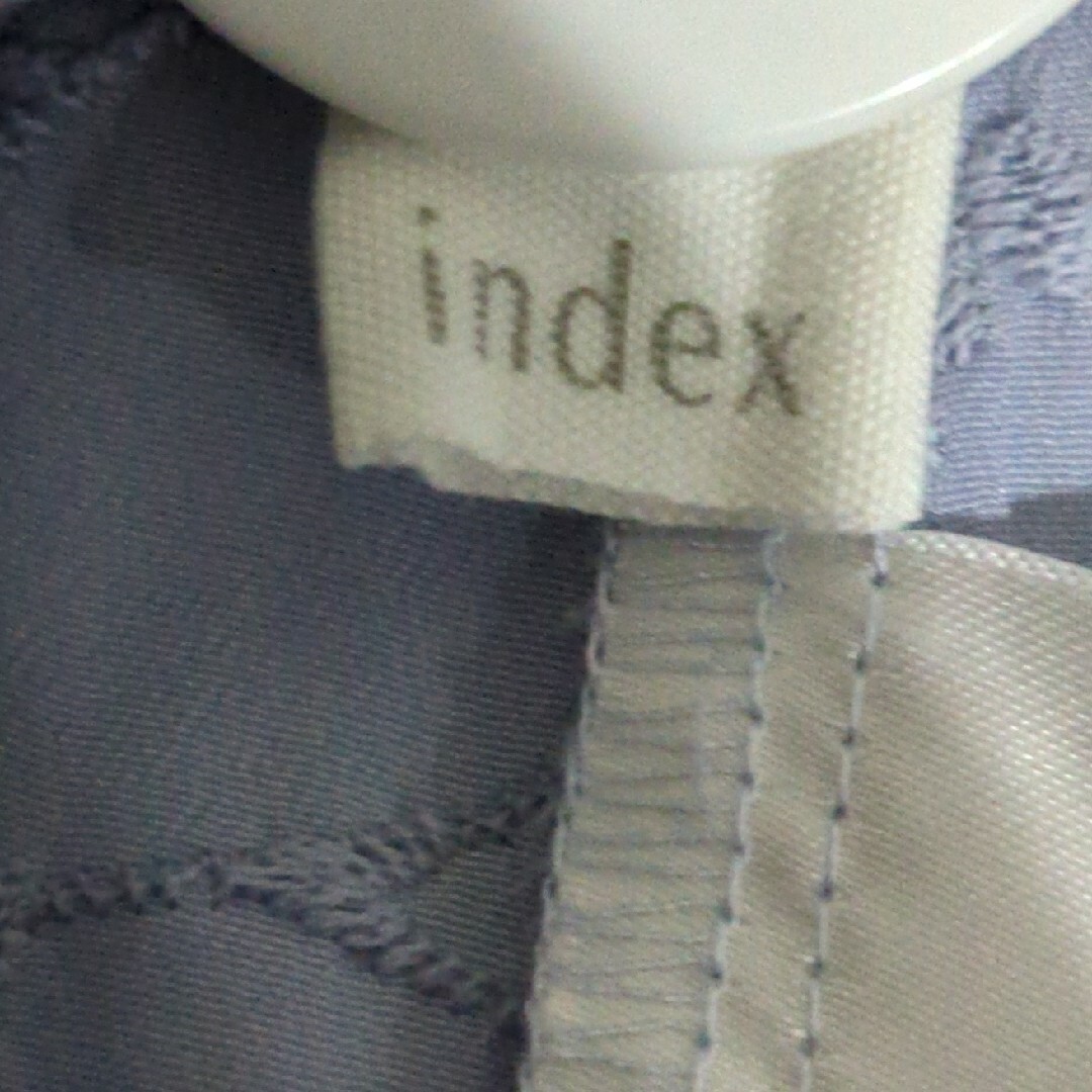 INDEX(インデックス)のワールド　index　総刺繍　前開きブラウス レディースのトップス(シャツ/ブラウス(半袖/袖なし))の商品写真