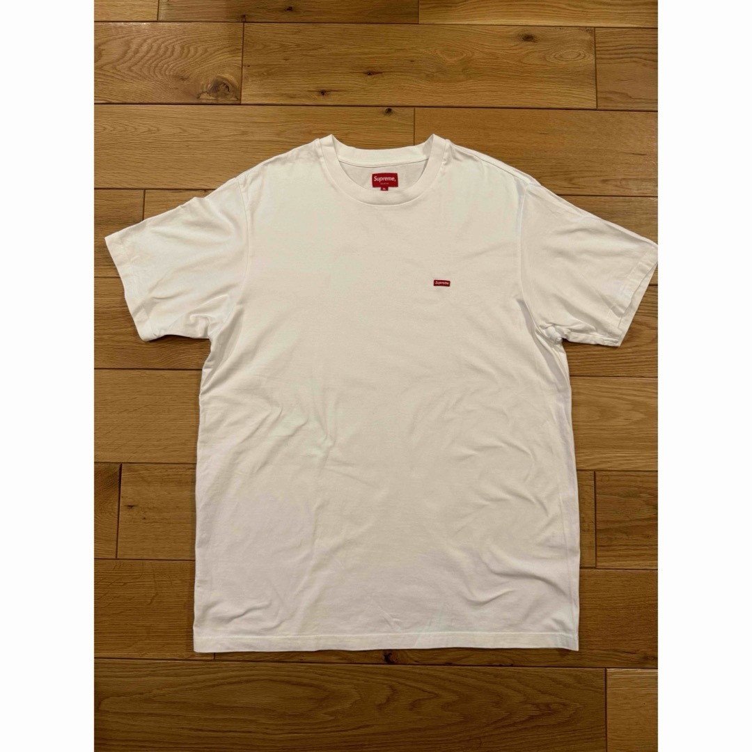 Supreme(シュプリーム)のSupreme Small Box Tee シュプリーム スモールボックス　XL メンズのトップス(Tシャツ/カットソー(半袖/袖なし))の商品写真