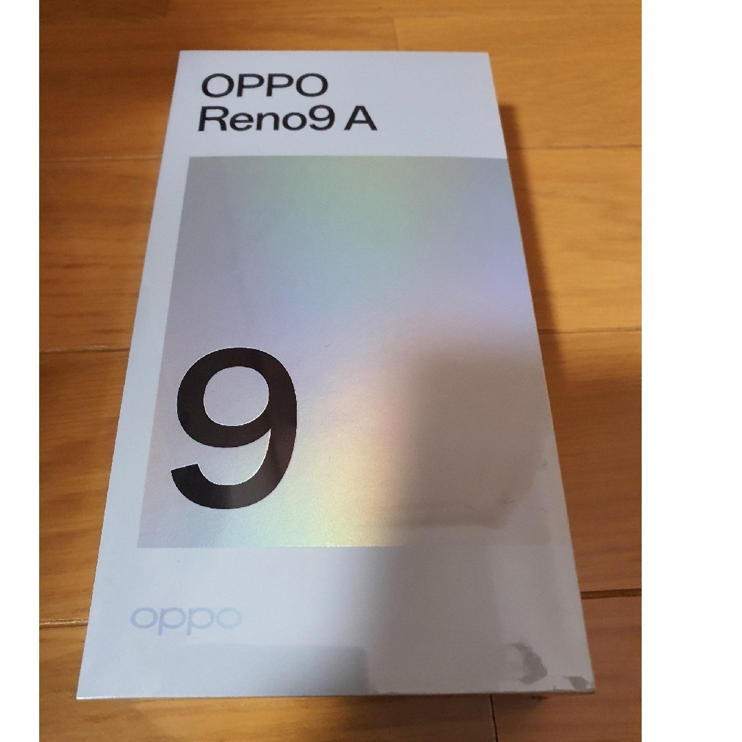 OPPO Reno9A A301OP ムーンホワイト 新品 スマホ/家電/カメラのスマートフォン/携帯電話(スマートフォン本体)の商品写真