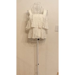 リエンダ(rienda)の【新品未使用】rienda オフショル 総レース リエンダ(Tシャツ/カットソー(半袖/袖なし))