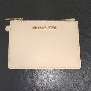 マイケルコース(Michael Kors)のマイケルコース　パスケース　美品(名刺入れ/定期入れ)