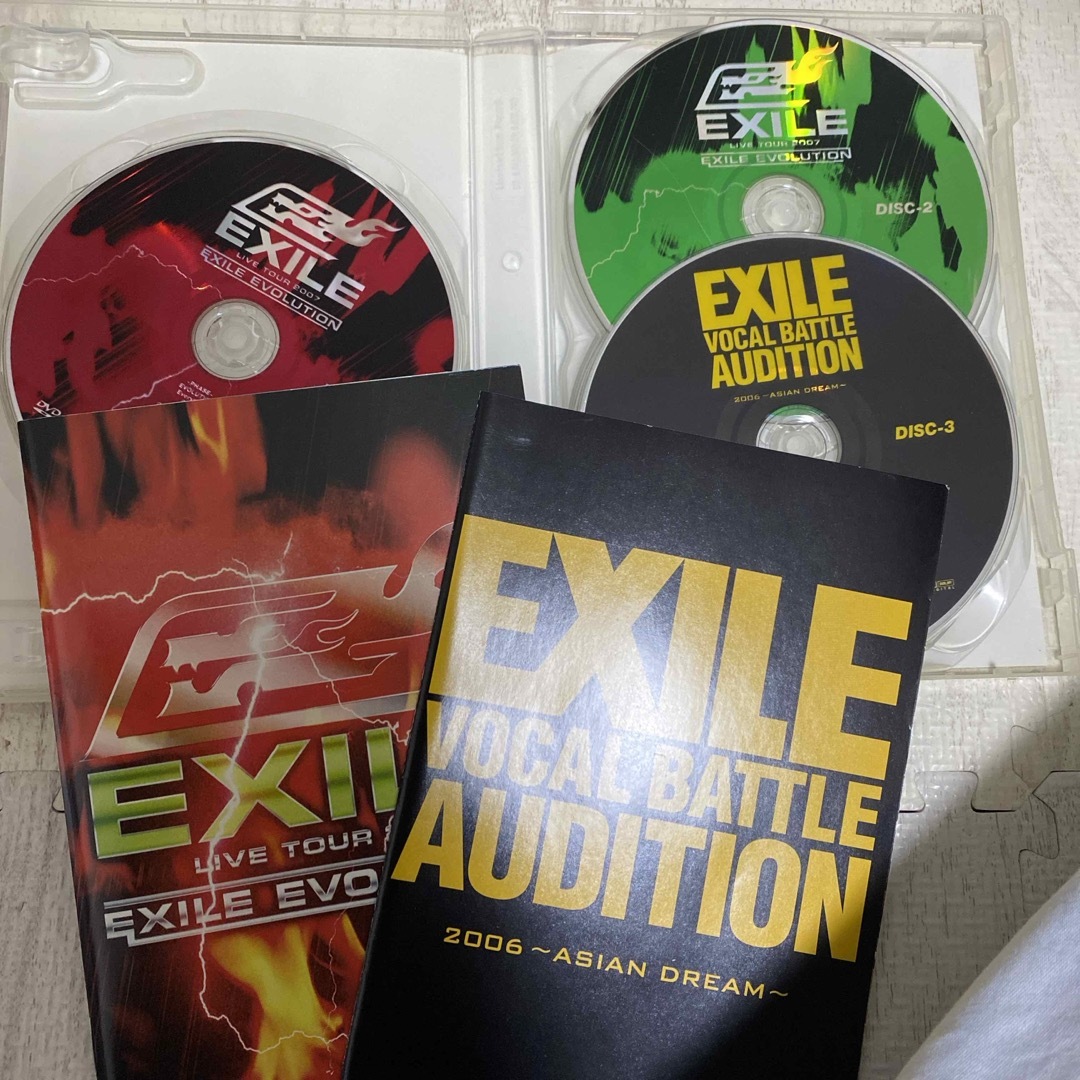 EXILE(エグザイル)のEXILE　LIVE　TOUR　2007　EXILE　EVOLUTION（3枚組 エンタメ/ホビーのDVD/ブルーレイ(ミュージック)の商品写真