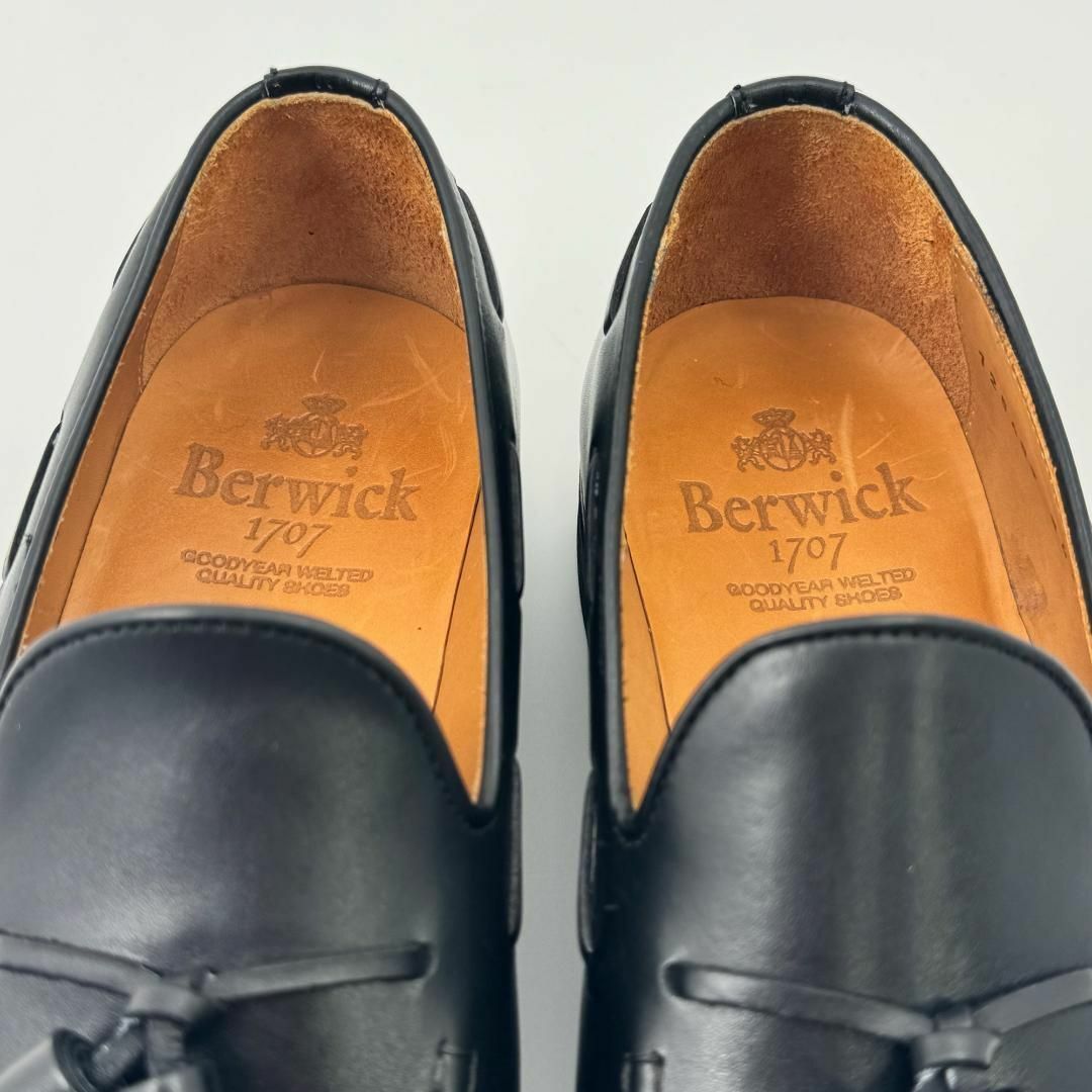 Berwick(バーウィック)の美品☆バーウィック タッセルローファー 革靴 8491 レディース 黒 ブラック レディースの靴/シューズ(ローファー/革靴)の商品写真