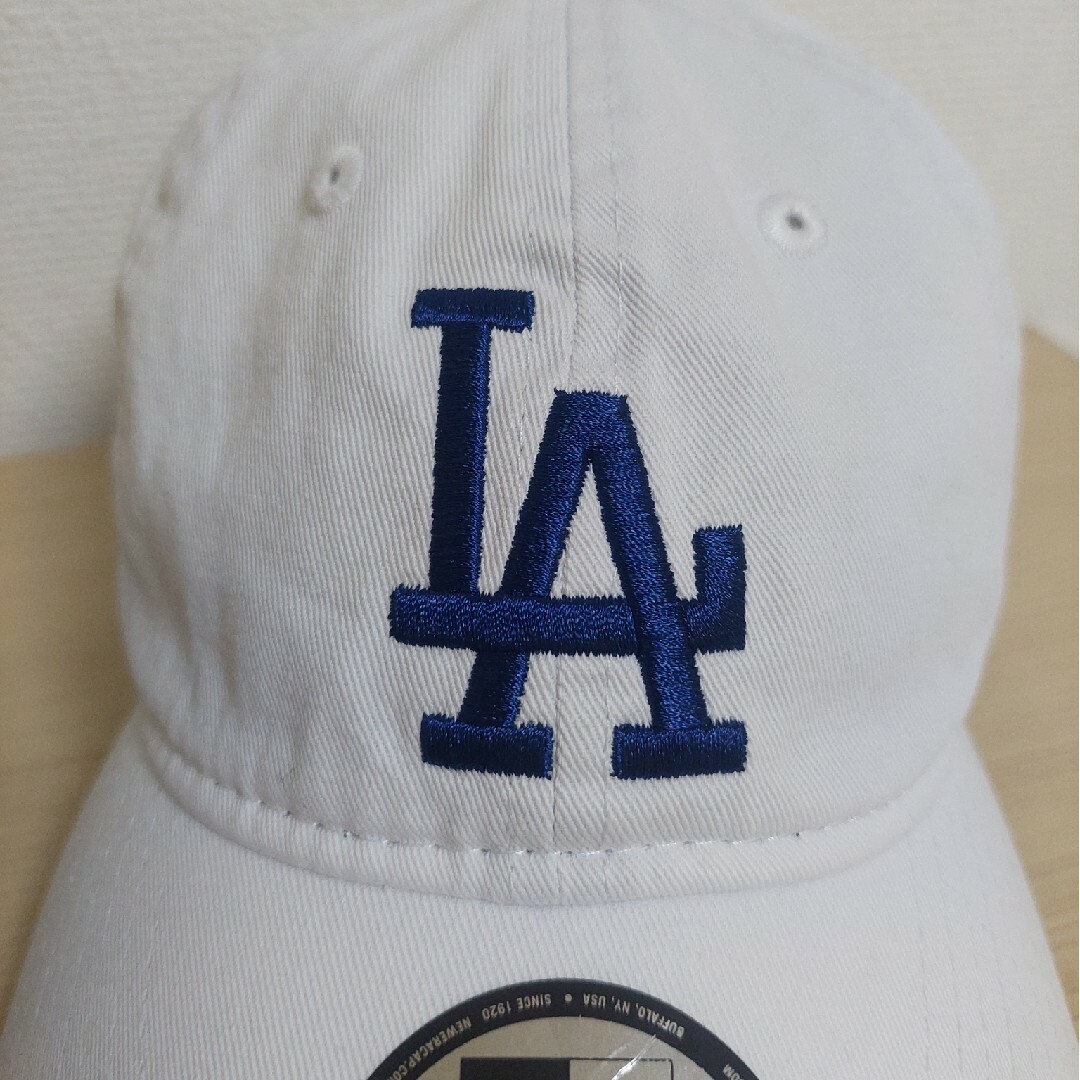 NEW ERA(ニューエラー)のニューエラ　キャップ　ホワイト　ドジャース レディースの帽子(キャップ)の商品写真