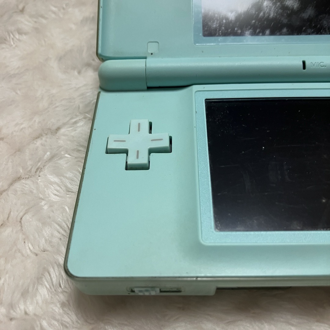 ニンテンドーDS(ニンテンドーDS)のニンテンドーDS lite 2個セット　ハチ＠土日受取遅れます様専用　 エンタメ/ホビーのゲームソフト/ゲーム機本体(家庭用ゲーム機本体)の商品写真