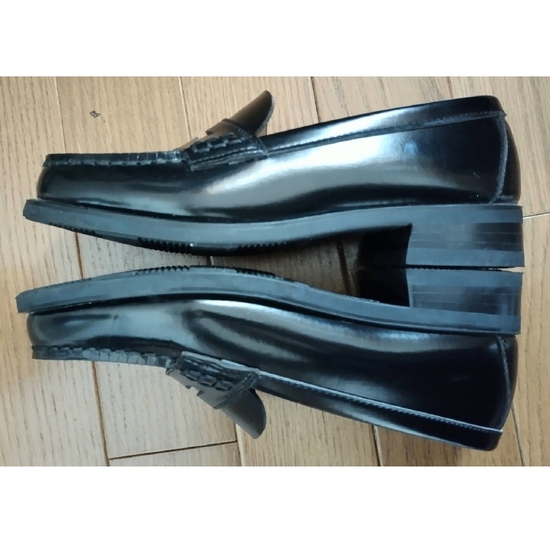 HARUTA ローファー 黒 22.5cm ハルタ ブラック 靴 シューズ 通学 レディースの靴/シューズ(ローファー/革靴)の商品写真