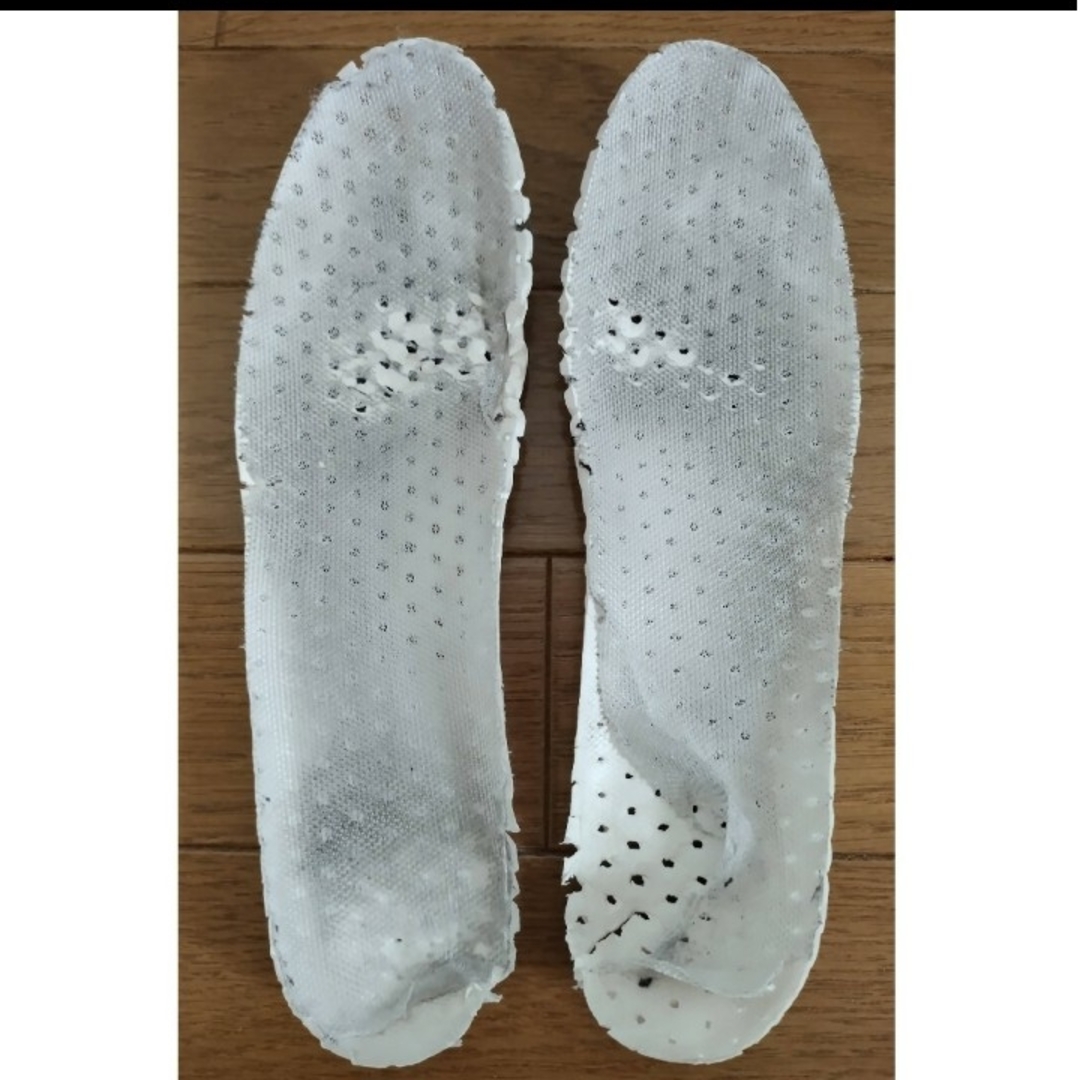スニーカー 厚底 24.5cm  白 ホワイト レディース 通学 高校 レディースの靴/シューズ(スニーカー)の商品写真