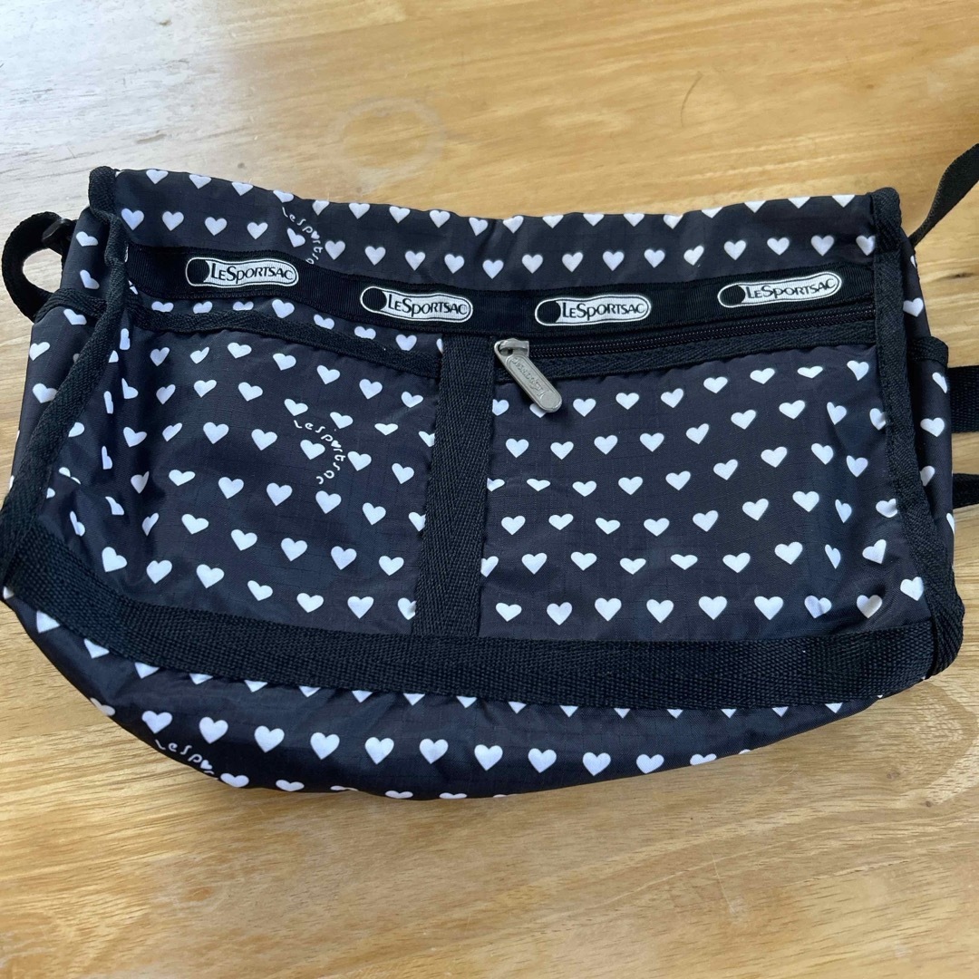 LeSportsac(レスポートサック)のbikemom様専用　レスポートサック　ショルダーバッグ　ハート レディースのバッグ(ショルダーバッグ)の商品写真