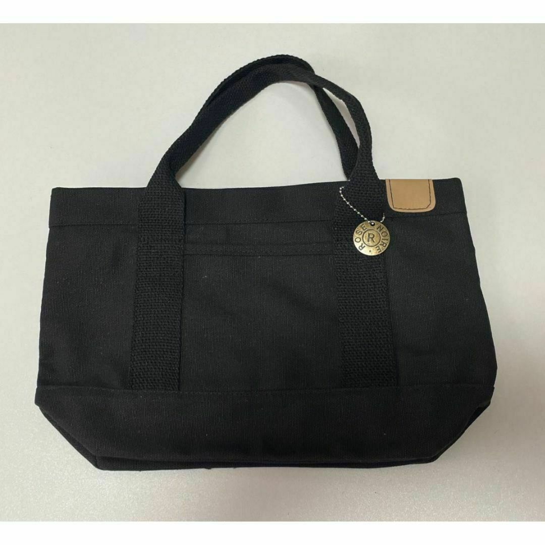 ハンドバッグ　ランチバック　ブラック　キャンバス　カジュアル　コンパクト　黒 レディースのバッグ(ハンドバッグ)の商品写真