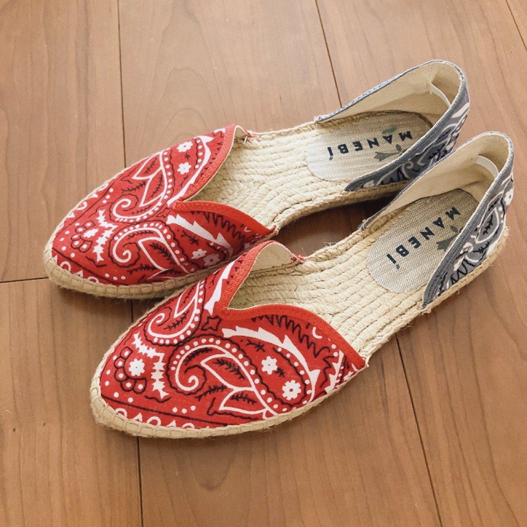MANEBI(マネビ)の美品♥️  manebi マネビ バンダナ エスパドリーユ 37 レッド 春 夏 レディースの靴/シューズ(サンダル)の商品写真