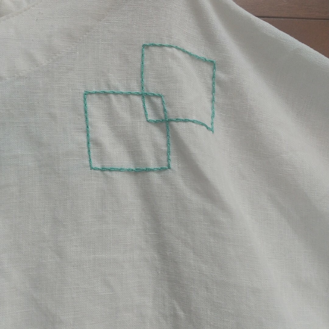 ハンドメイド  リネンブラウス レディースのトップス(シャツ/ブラウス(半袖/袖なし))の商品写真