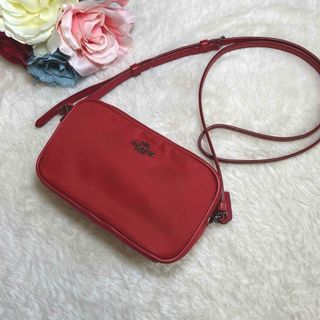 コーチ(COACH)の【極美品】COACH コーチ　クロスボディバッグ　ショルダーバッグ　カメラバッグ(ショルダーバッグ)