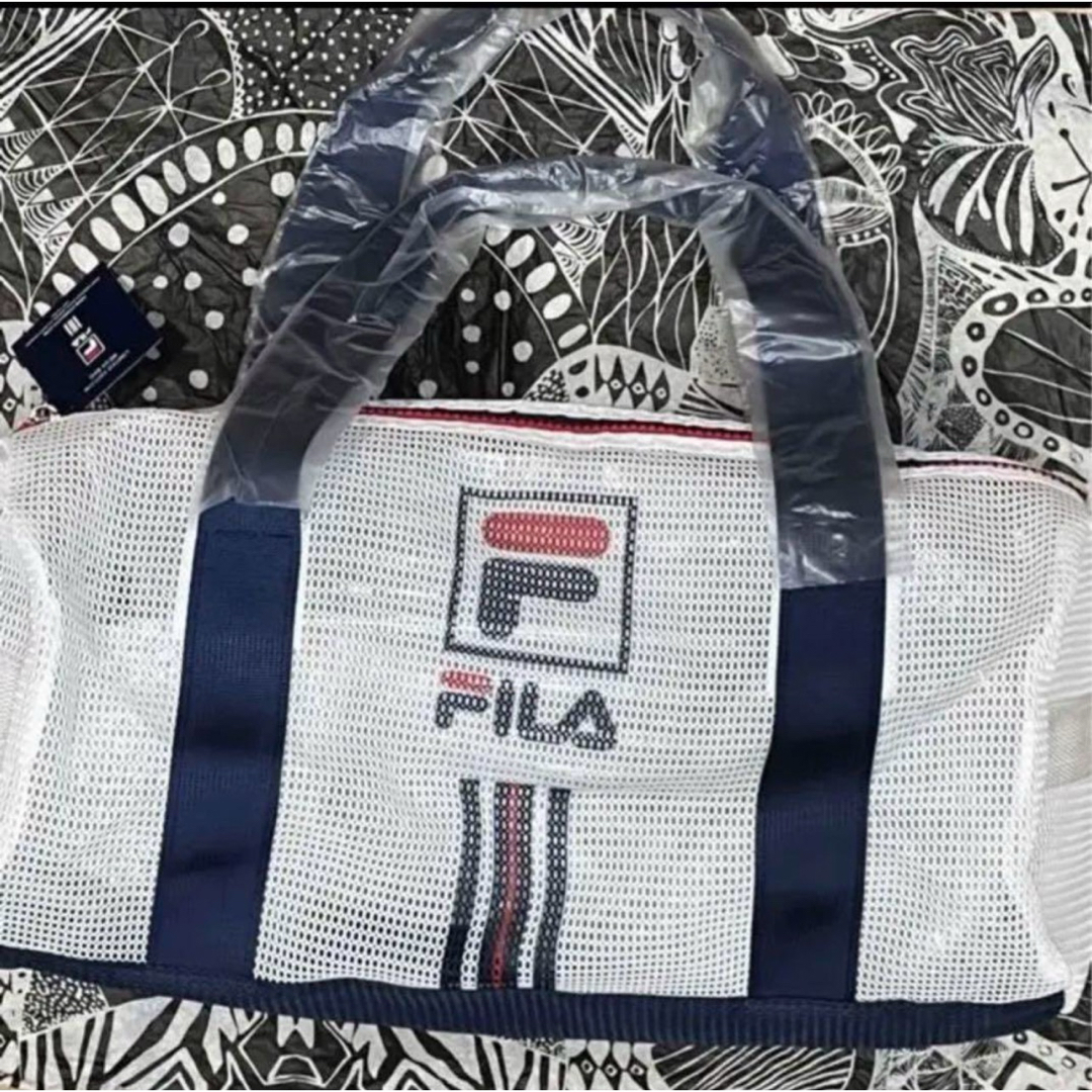 Starbucks Coffee(スターバックスコーヒー)の日本未発売　FILA x スターバックス　メッシュ　ミニボストン　スパバッグにも レディースのバッグ(トートバッグ)の商品写真