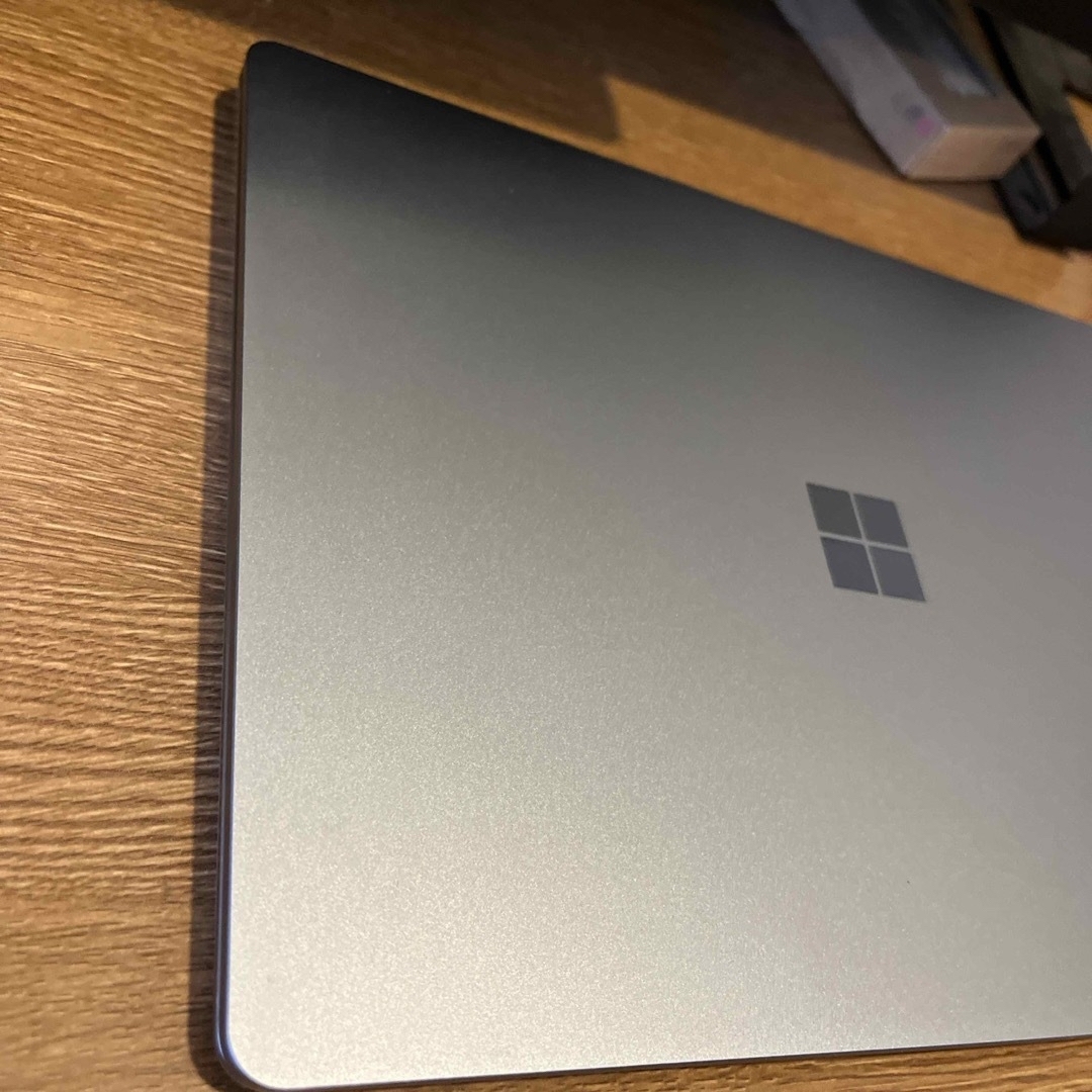Microsoft(マイクロソフト)の【最終】Surface  Laptop Go 10th ICE BLUE スマホ/家電/カメラのPC/タブレット(ノートPC)の商品写真