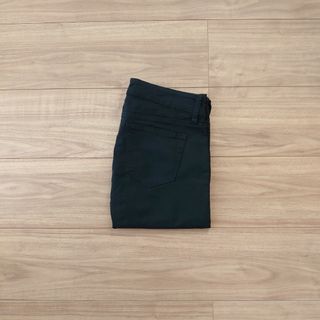 ユニクロ(UNIQLO)の新品 ユニクロ レディース アンクルパンツ スキニー 黒 23(クロップドパンツ)