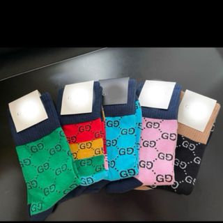 Gucci - 極美品 2023 新作 GUCCI ツイード ニット ワンピース 黒 Gucci - 極美品 2023 新作 GUCCI ツイード ニット ワンピース 黒