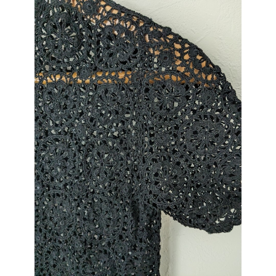 花　レース　刺繍　ブラック　半袖　カーディガン　羽織　黒色　古着　USED　中古 レディースのトップス(カーディガン)の商品写真