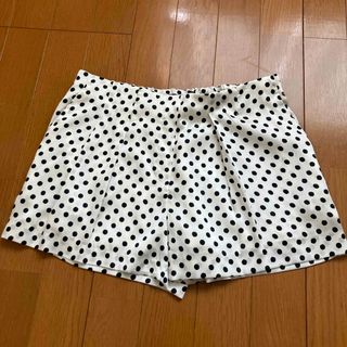 ザラ(ZARA)のZARA ショートパンツ(ショートパンツ)