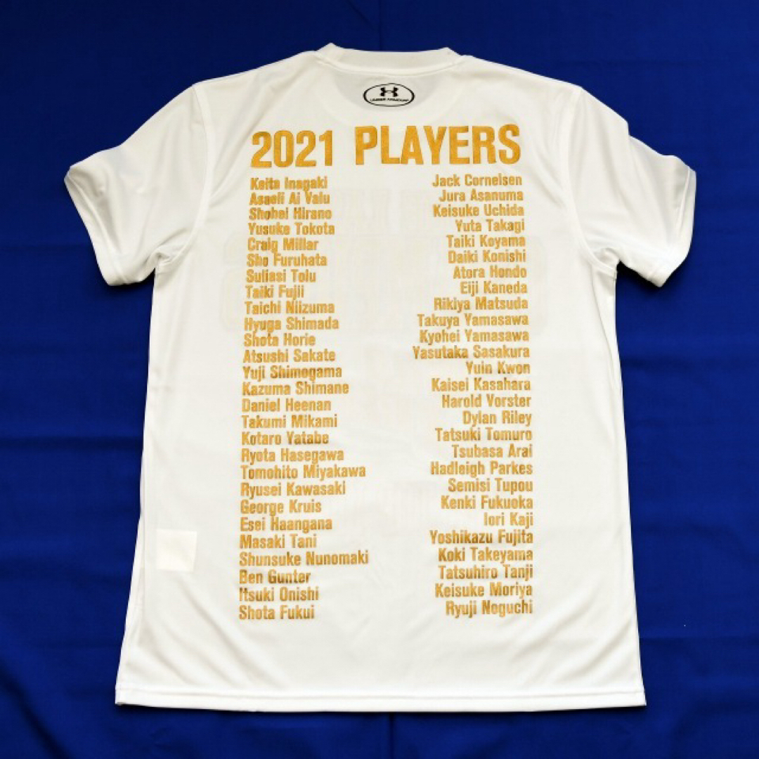 UNDER ARMOUR(アンダーアーマー)のTHE LAST CHAMPIONS トップリーグ2021優勝記念Tシャツ メンズのトップス(Tシャツ/カットソー(半袖/袖なし))の商品写真