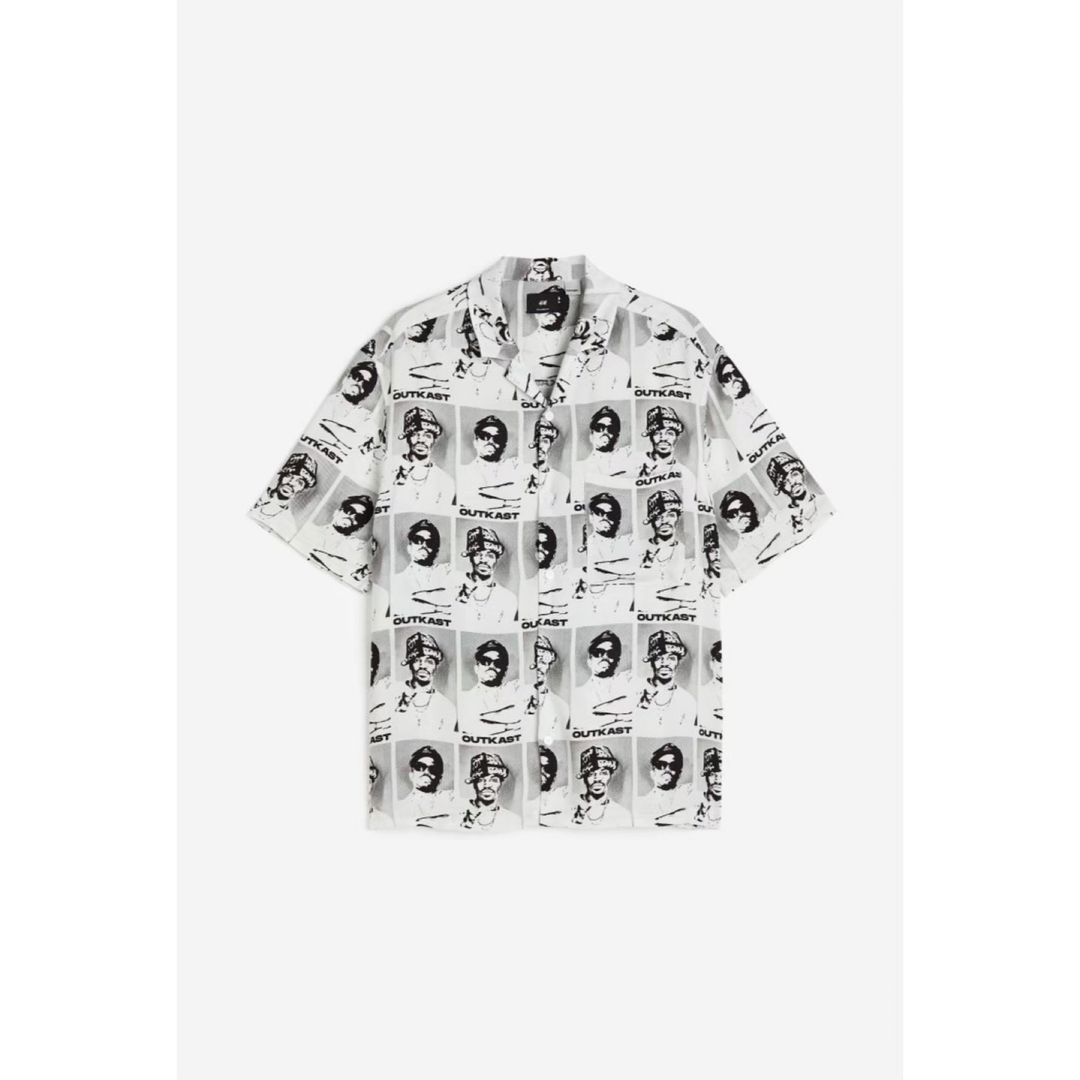 H&M(エイチアンドエム)のH&M OUTKAST オープンカラーシャツ 半袖 総柄 メンズ レーヨン XS メンズのトップス(シャツ)の商品写真