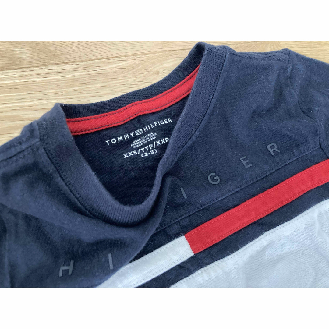 TOMMY HILFIGER(トミーヒルフィガー)のトミーヒルフィガー　Tシャツ　2、3歳　90　綿100% キッズ/ベビー/マタニティのキッズ服男の子用(90cm~)(Tシャツ/カットソー)の商品写真