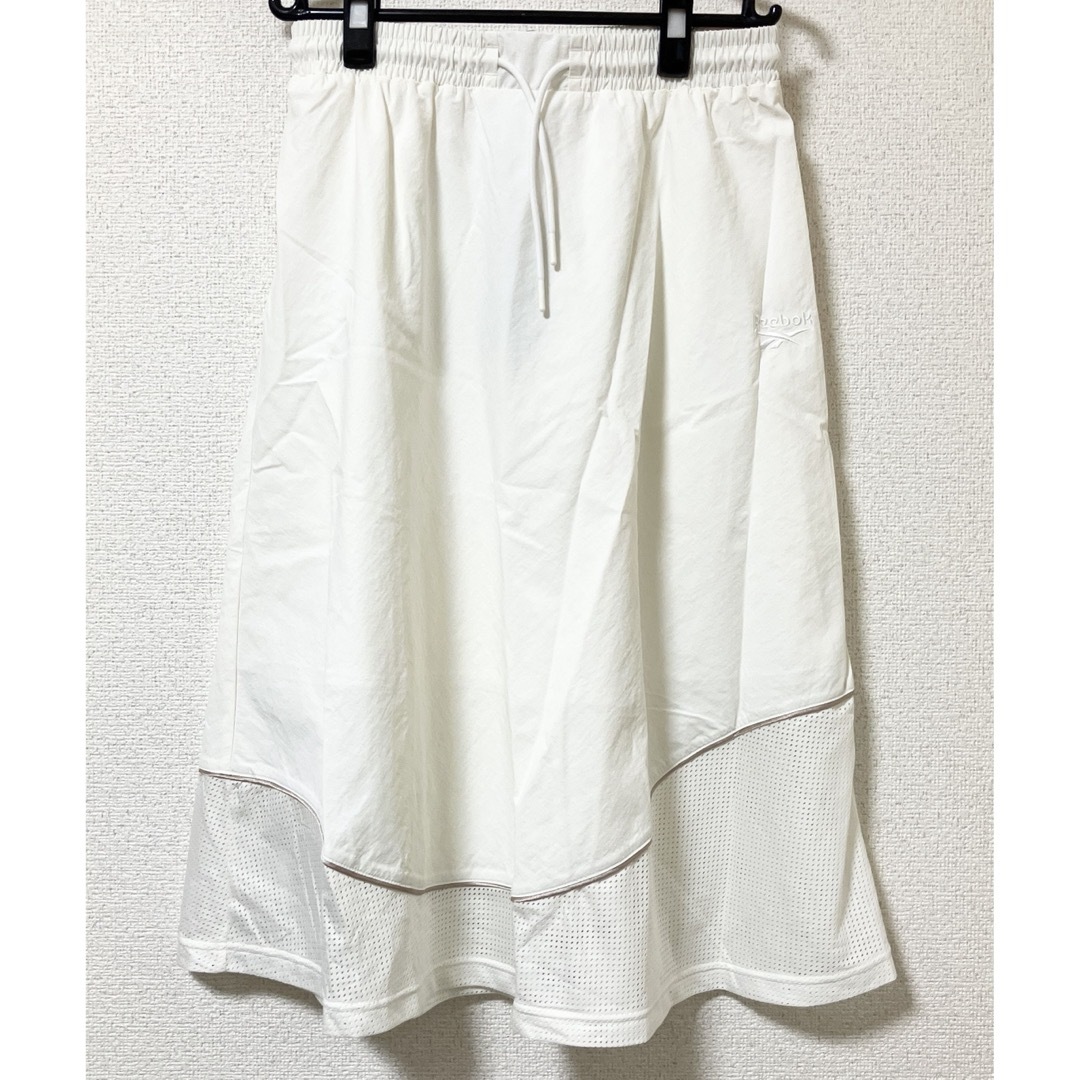 Reebok(リーボック)の☆タグ付き新品☆リーボック Reebok 異素材mix スカート XL レディースのスカート(ひざ丈スカート)の商品写真