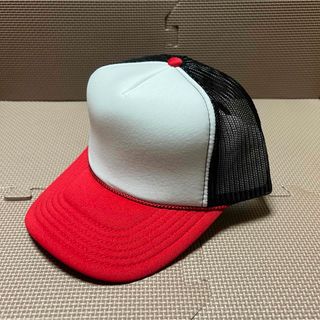 オットーキャップ(OTTO CAP)の新品 OTTO メッシュキャップのスリートーン（赤白黒）(キャップ)