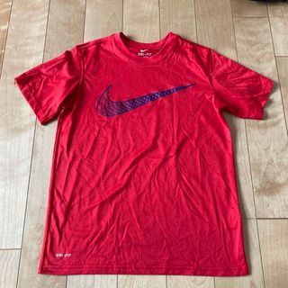 ナイキ(NIKE)のナイキ　NIKE 半袖　Tシャツ　キッズ　男の子用　Mサイズ　145㎝(Tシャツ/カットソー)