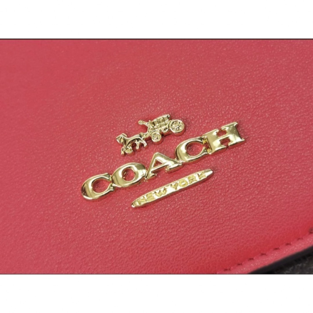 COACH(コーチ)の【新品未使用】　COACH 　 長財布　レザー ロングジップ　レッド　ブラウン レディースのファッション小物(財布)の商品写真