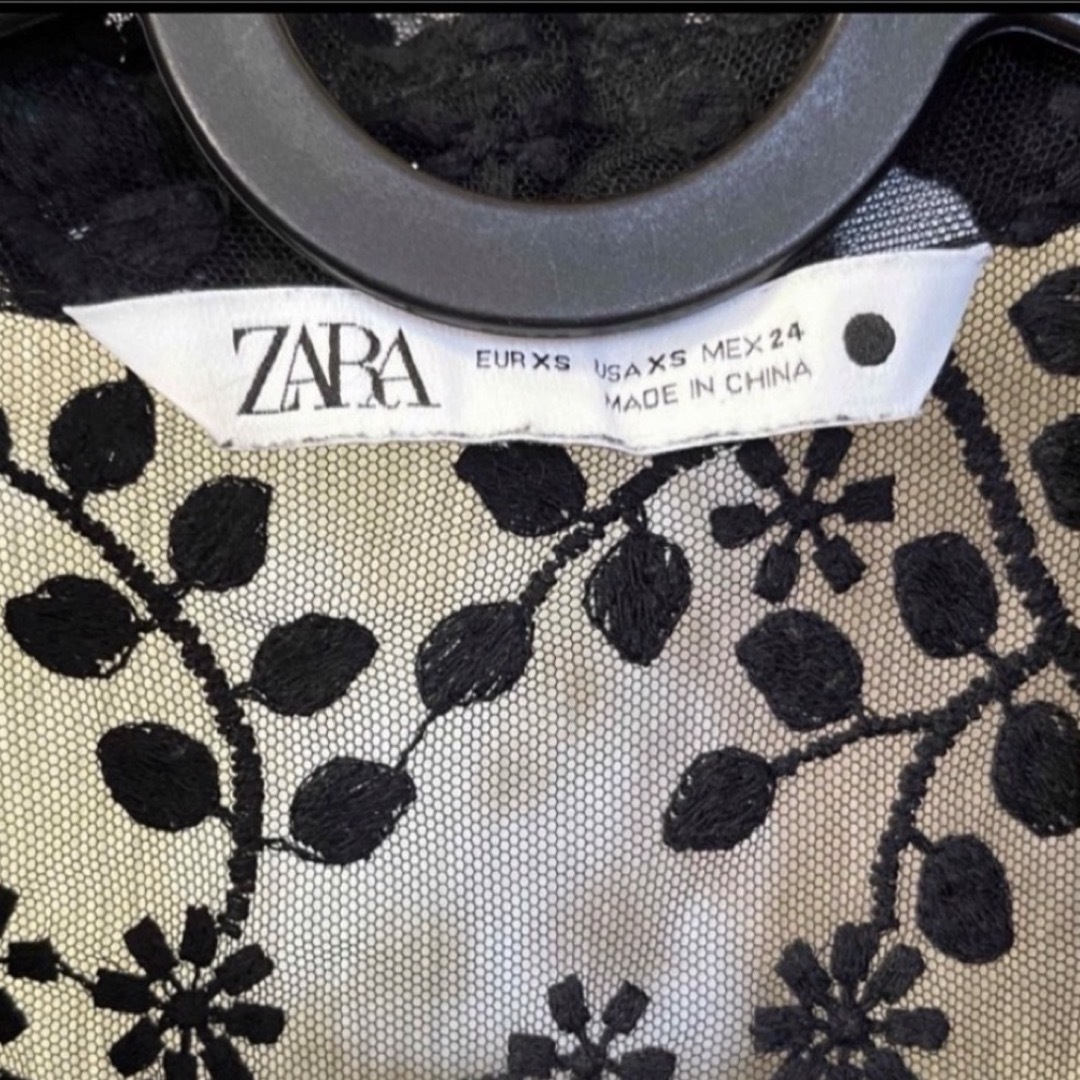 ZARA(ザラ)の♡本日限定お値下♡ZARA レース ワンピース ジレ♡XS レディースのワンピース(ロングワンピース/マキシワンピース)の商品写真