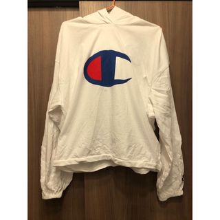 チャンピオン(Champion)のチャンピオン　白パーカー　Women's Ｌサイズ(パーカー)