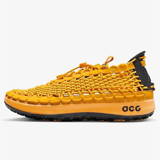 ナイキ(NIKE)の<27cm新品未着用>ナイキ　acg ウォーターキャット＋　イエロー(スニーカー)