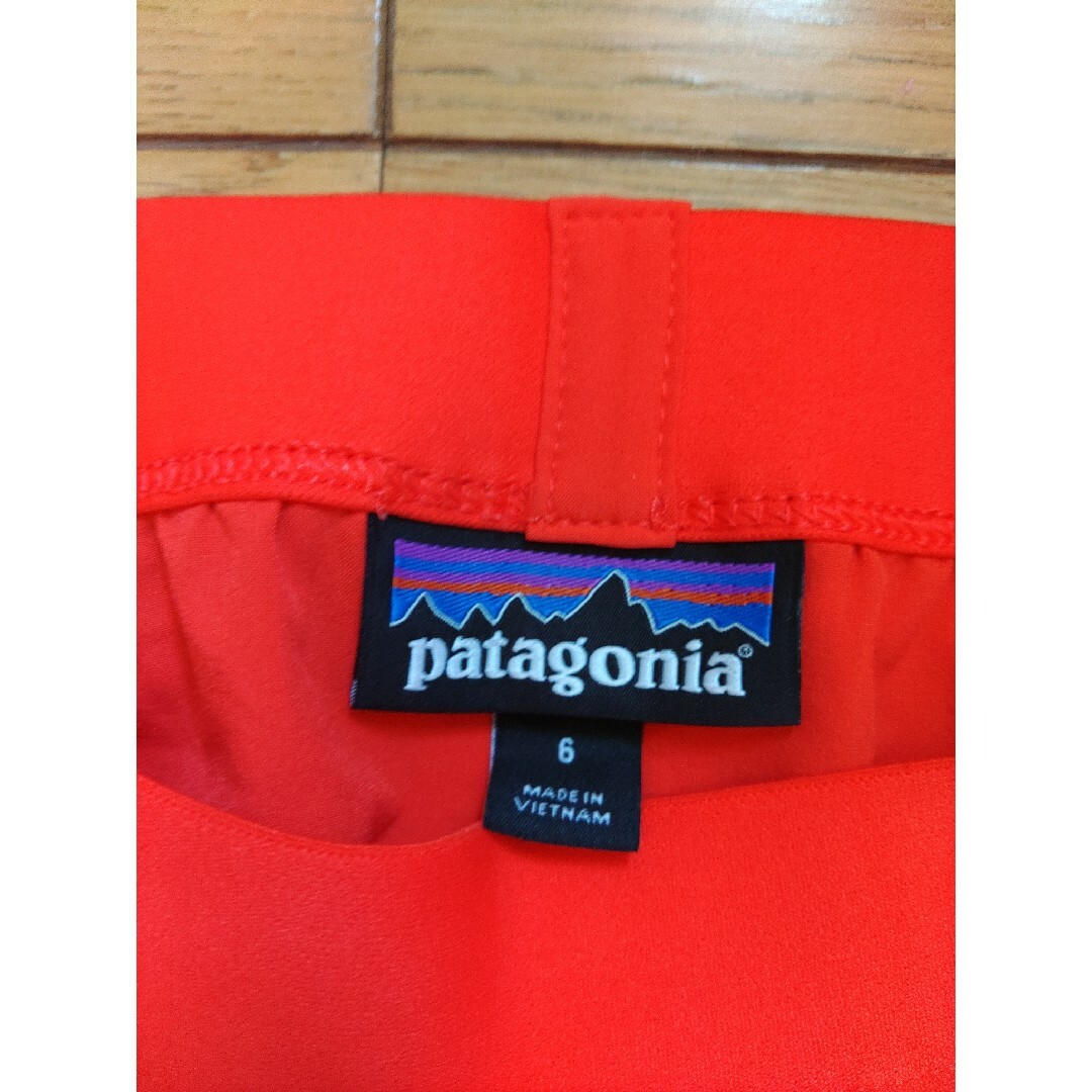 patagonia(パタゴニア)のpatagonia パタゴニア ウィメンズ シャンボー ロック パンツ サイズ6 レディースのパンツ(カジュアルパンツ)の商品写真