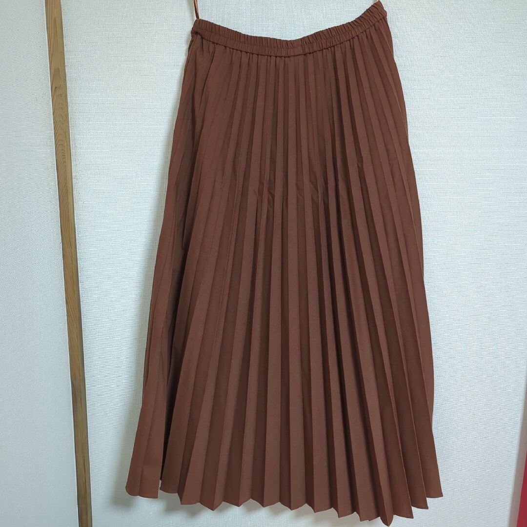 UNIQLO(ユニクロ)のプリーツスカート レディースのスカート(ロングスカート)の商品写真